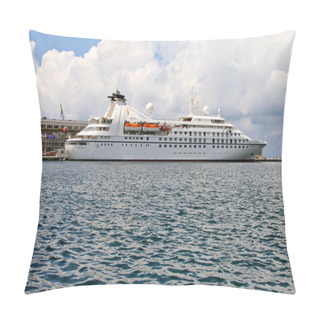 Personality  Seabourn Spirit Pillow Covers