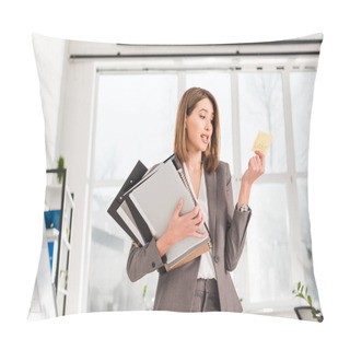 Personality  Attractive Businesswoman Holding Folders And Looking At Sticky Note With Later Lettering In Office  Pillow Covers