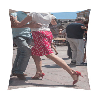Personality  Couples Of Tango Dancers On Main Place With Other Dancers At The Spring Tango Festival  Pillow Covers