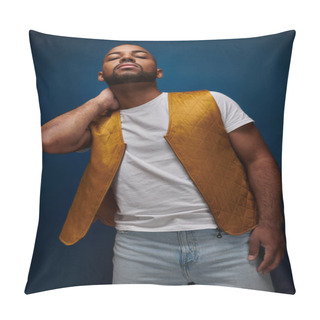 Personality  Handsome African American Man In Yellow Vest Posing With His Hand Behind His Neck, Fashion Concept Pillow Covers