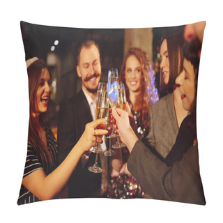 Personality  Close Up Clinking Glasses Of Champagne In The Hands Of Young Friends. Happy People Celebrating Winter Holiday Together With Champagne. Party, Celebration, Drink, Birthday Concept. Pillow Covers