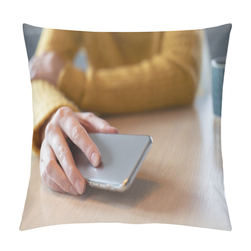 Personality  Woman Concerned About Excessive Use Of Social Media Laying Mobil Pillow Covers