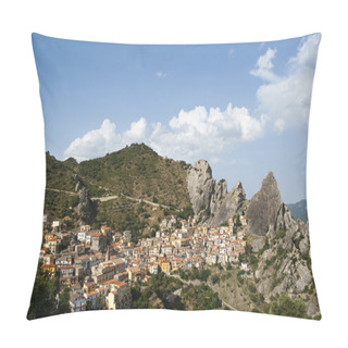 Personality  Castelmezzano Country Basilicata Pillow Covers