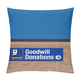 Personality  Goodwill Store Exterior Sign Pillow Covers