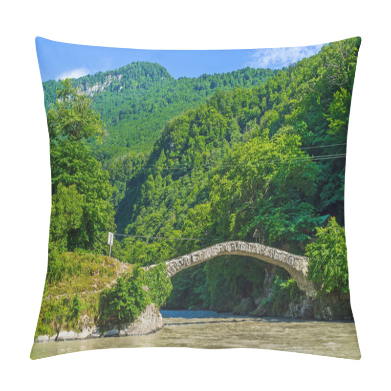 Personality  The Mahuntseti Bridge Pillow Covers