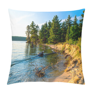 Personality  Lake Superior Coast Pillow Covers