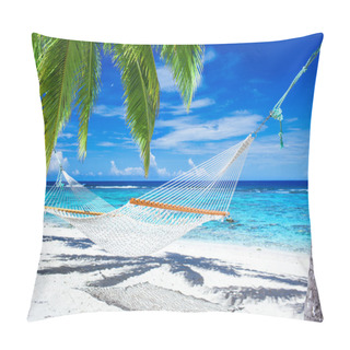 Personality  Hammock Between Palm Trees On Tropical Beach Pillow Covers