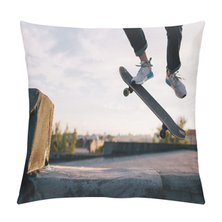 Personality  Tricks In Skate Park. Urban Street Style Pillow Covers