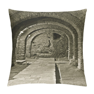 Personality  Corridor Pillow Covers
