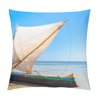 Personality  Malagasy Outrigger Canoe Pillow Covers