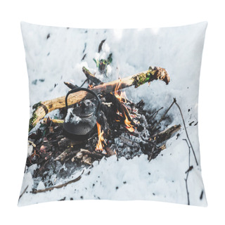 Personality  Boiling Kettle With Steam On Bonfire In Winter Forest Pillow Covers