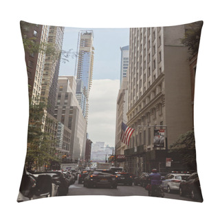 Personality  NEW YORK, USA - NOVEMBER 26, 2022: Vehicles On Roadway In Rush Hour In Downtown Of New York City, Heavy Traffic In Metropolis Pillow Covers
