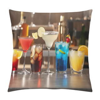 Personality  Different Delicious Cocktails On Grey Table In Bar Pillow Covers