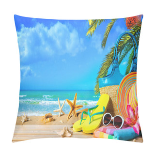 Personality  Straw Hat And Sunglasses On Beach. Summer Holidays Concept Pillow Covers