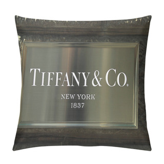 Personality  Sign At Tiffany & Co. Luxury Jewellery Retail Store In Florence, Pillow Covers