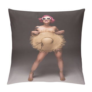 Personality  Beautiful Naked Pink Haired Woman In Sunglasses Covering By Straw Hat Infront Of Grey Background Pillow Covers