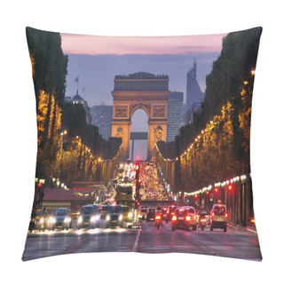 Personality  Paris, Champs-Elysees At Night Pillow Covers