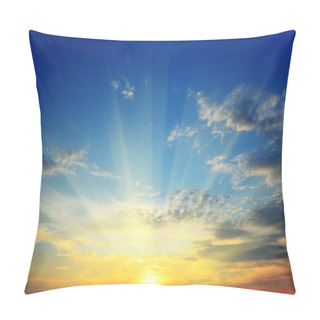 Personality  The Sun Above The Horizon Pillow Covers