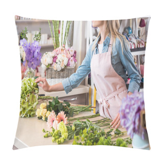 Personality  Florist Working In Flower Shop Pillow Covers