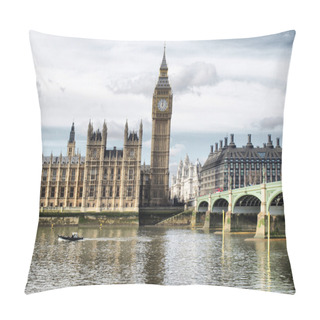 Personality  Houses Of Parliament Pillow Covers