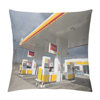 Personality  Shell Petrol Station In Moscow, Russia. Pillow Covers