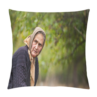 Personality  Expressive Old Woman Outdoor Pillow Covers