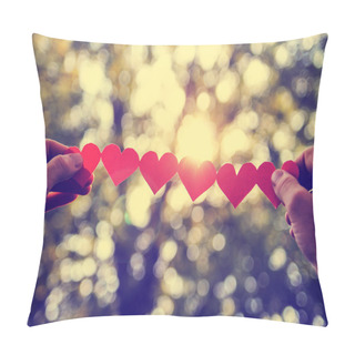 Personality  String Of Paper Hearts Pillow Covers