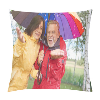 Personality  Cheerful Adult Couple Pillow Covers