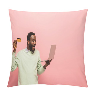Personality  Astonished African American Man Holding Credit Card And Laptop On Pink Background Pillow Covers