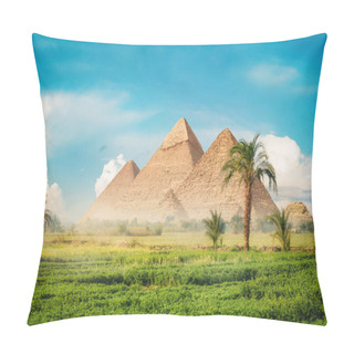 Personality  Pyramids In Field Pillow Covers
