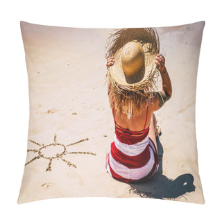 Personality  Sun And Summer Holiday Vacation Concept With People At The Beach And Woman Viewed From Back With Tourist Hat Enjoying The Day And The Outdoor Relax Leisure Activity Pillow Covers