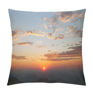 Personality  Evening Sunset View Of Beautiful Sky Pillow Covers