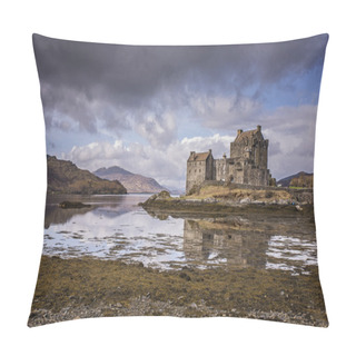 Personality  Long View Of Eilean Donnan Castle Pillow Covers