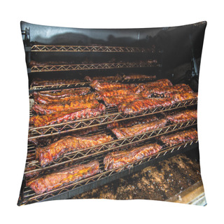 Personality  Fried Pork Ribs Cooked On Industrial Barbecue Grill Pillow Covers