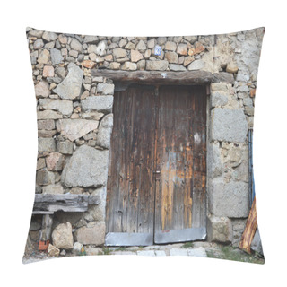 Personality  LARGE WOODEN GATE Pillow Covers