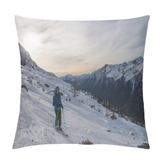Personality  Skiing Some Big Terrain In Chamonix, France Pillow Covers