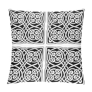 Personality  Celtic Style Decoration Vector Pattern. Pillow Covers