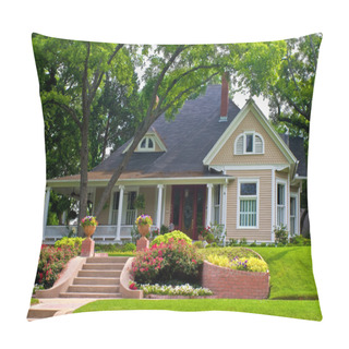 Personality  Classic House Pillow Covers