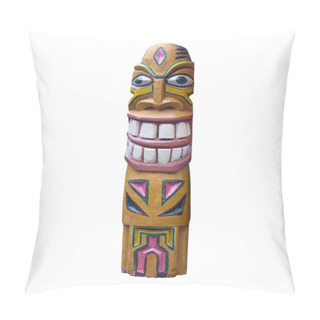 Personality  Wooden Indian Colorful Totem Pole Isolated On White Pillow Covers