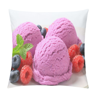 Personality  Berry Fruit Ice Cream Pillow Covers