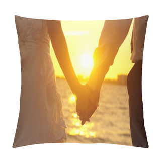 Personality  Holding Hands Pillow Covers