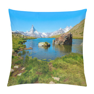 Personality  Matterhorn On Stellisee Lake Pillow Covers