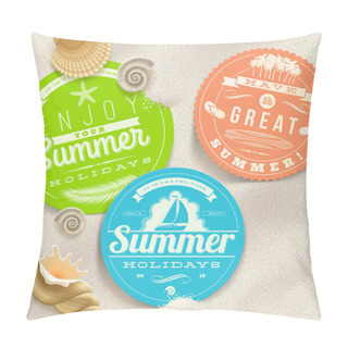 Personality  Summer Vacation And Travel Labels And Sea Shells On A Beach Sand - Vector Illustration Pillow Covers