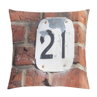 Personality  White House Number Twenty One Pillow Covers