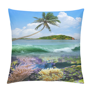 Personality  Beautiful Island With Palm Trees Pillow Covers
