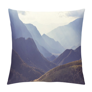 Personality  View Of Mountains With Sun Rays Pillow Covers