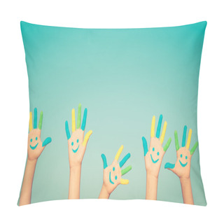 Personality  Smiley Hands On Hands Pillow Covers