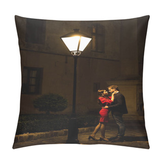 Personality  Young, Elegant Couple Hugging While Standing Under Street Lamp At Night Pillow Covers