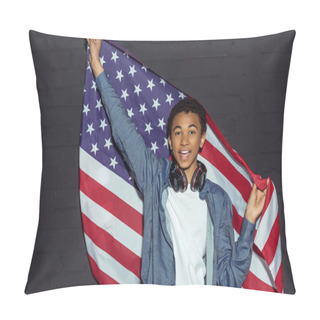 Personality  Teen Boy With Usa Flag Pillow Covers