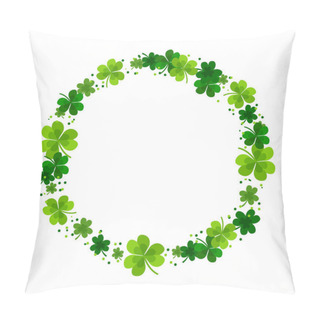 Personality  Vector Round Clover Frame Illustration For St. Patricks Day Pillow Covers